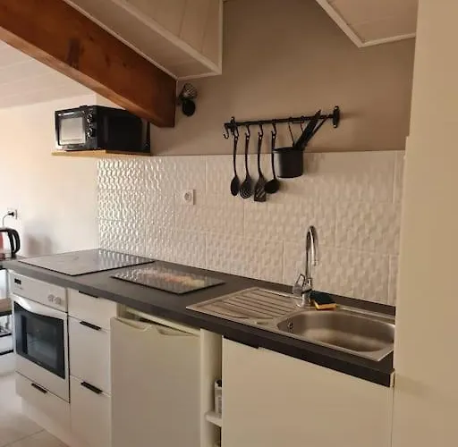 2 étoiles Le Balcon Du Dôme Apartamento Aubenas